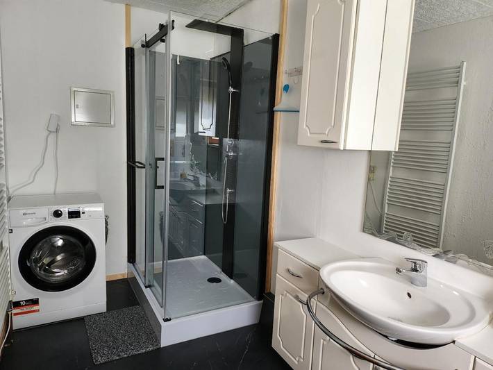 Ganze Wohnung, Ferienwohnung 'Schellis Gästezimmer' mit WLAN in Enzklösterle, Nordschwarzwald