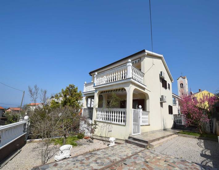 Ferienwohnung für 5 Personen, mit Terrasse auf Krk - 2