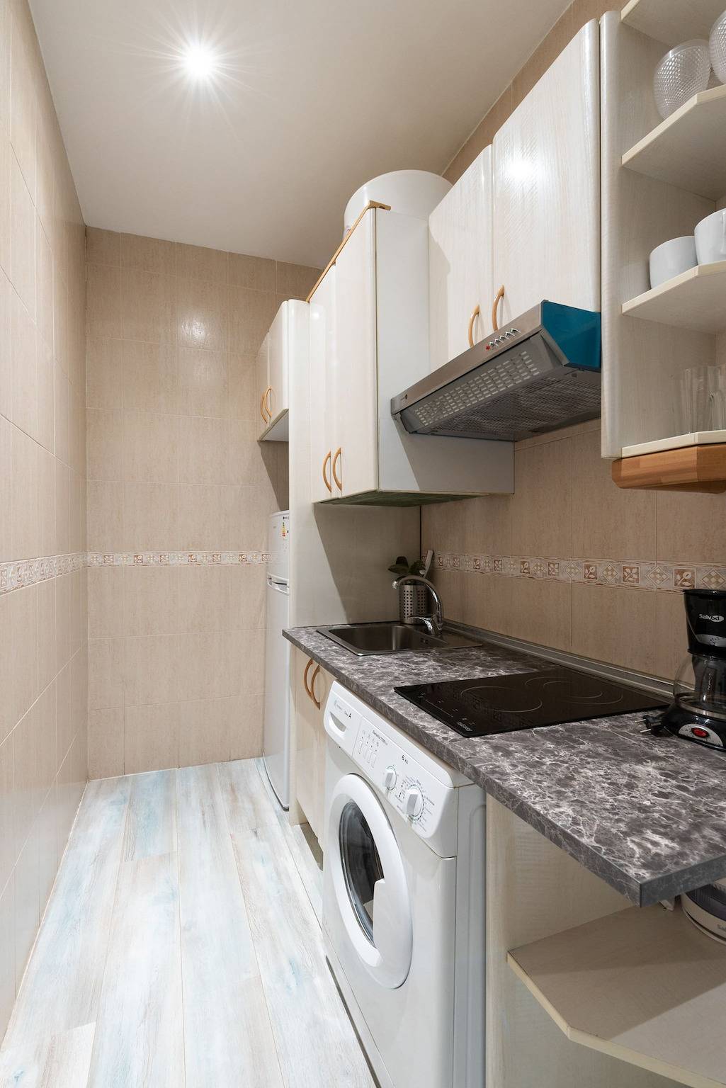 Ganze Wohnung, Madera 9 in Centro (Madrid), Madrid