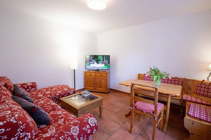 Ferienwohnung für 3 Personen, mit Balkon/Terrasse und Terrasse sowie Garten in Wittdün - 2