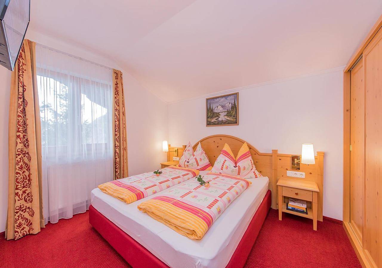 Hotel - Pension Ötzmooshof in Alpendorf, Sankt Johann im Pongau