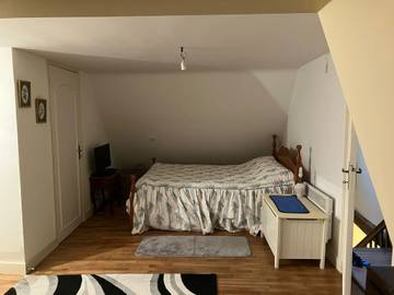 Chalet pour 4 Personnes dans Saint-Cyr-les-Champagnes, Périgord Vert, Photo 1