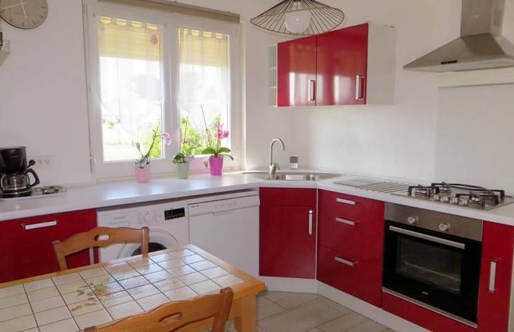 Gîte pour 4 personnes, avec terrasse et jardin