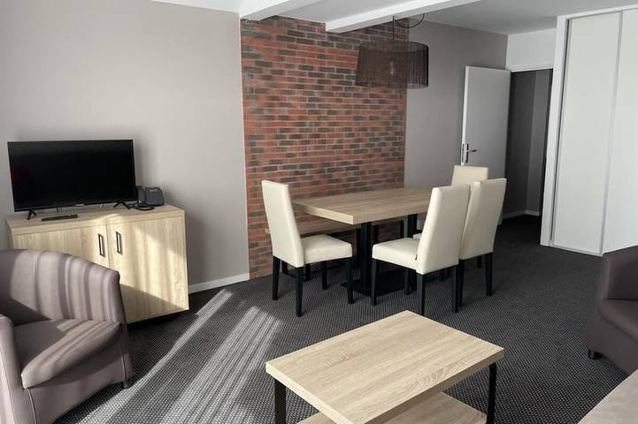 Holiday apartment for 4 people, with balcony and pool as well as hot tub - 1