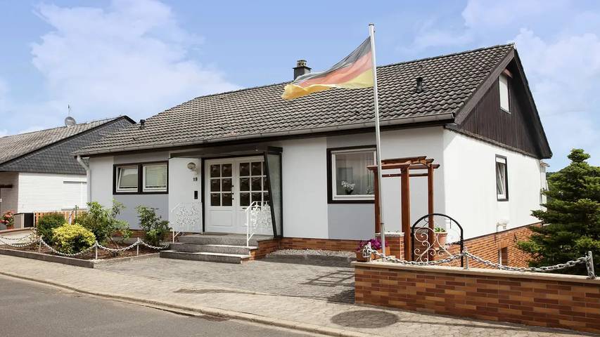Ferienwohnung für 5 Personen, mit Garten, mit Haustier in Reil - 4