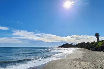 Gîte pour 9 personnes, avec piscine à Linguizzetta