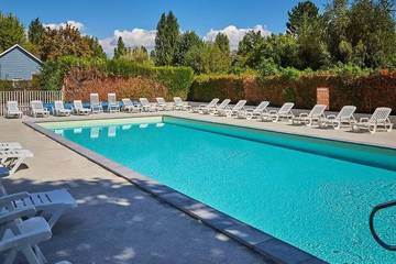 Camping pour 4 Personnes dans Ivry-la-Bataille, Région d'Évreux, Photo 4