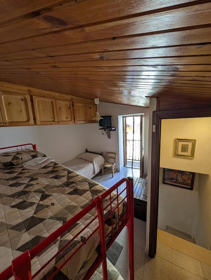 Location de vacances pour 4 personnes, avec terrasse et vue, animaux acceptés à Villetta Barrea - 3