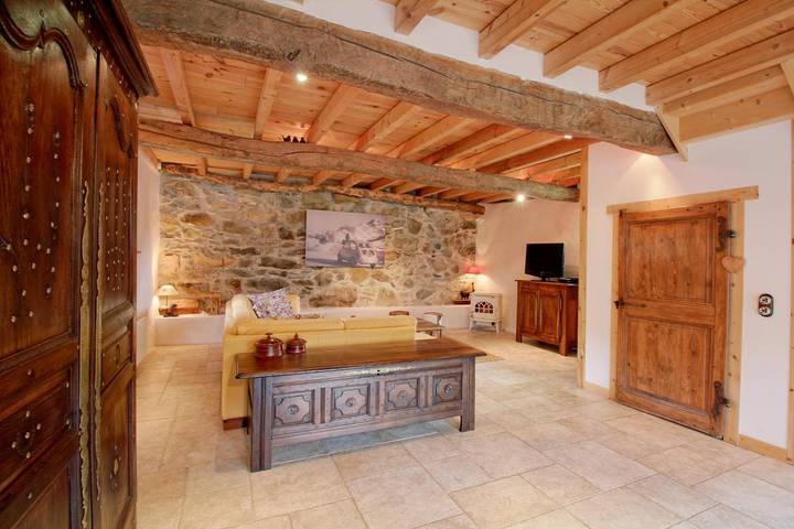 Gîte pour 5 personnes, avec jardin à Arrens-Marsous - 4