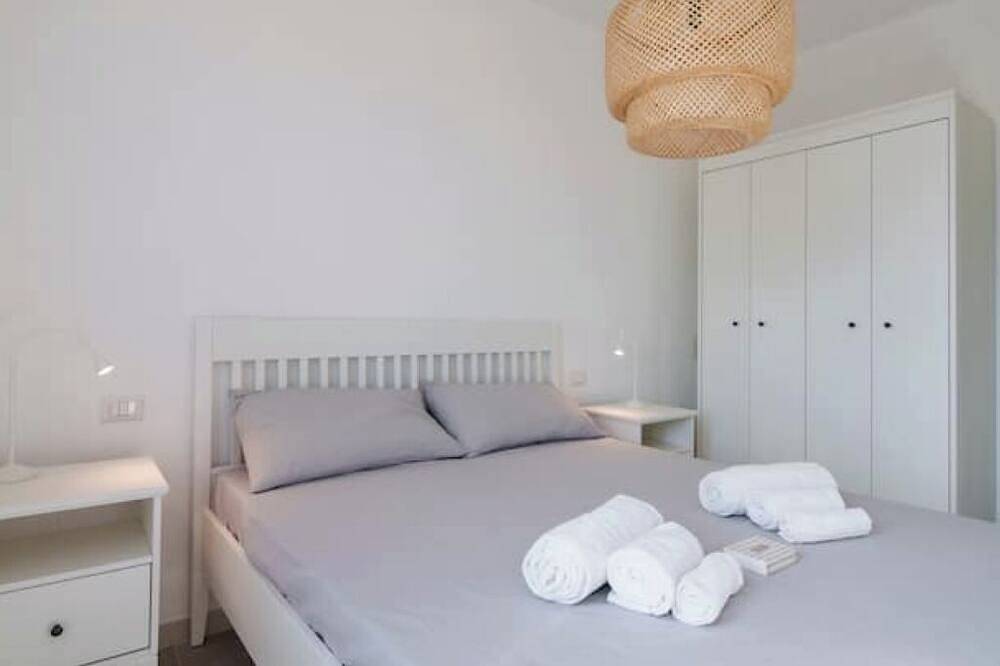 Ganze Wohnung, Apartment with Panoramic Sea View in the Heart of Olbia in Terranoa/Olbia, Olbia