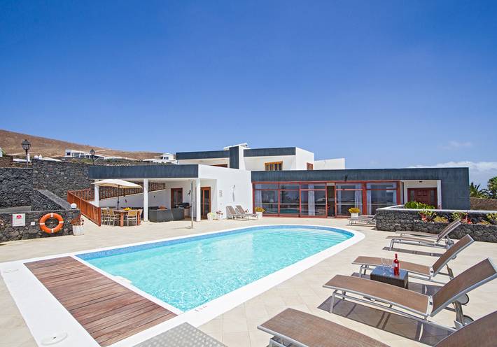 Villa Amethyst in Playa Blanca, Yaiza