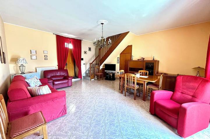 Location de vacances pour 7 personnes, avec Balcon à Grassano