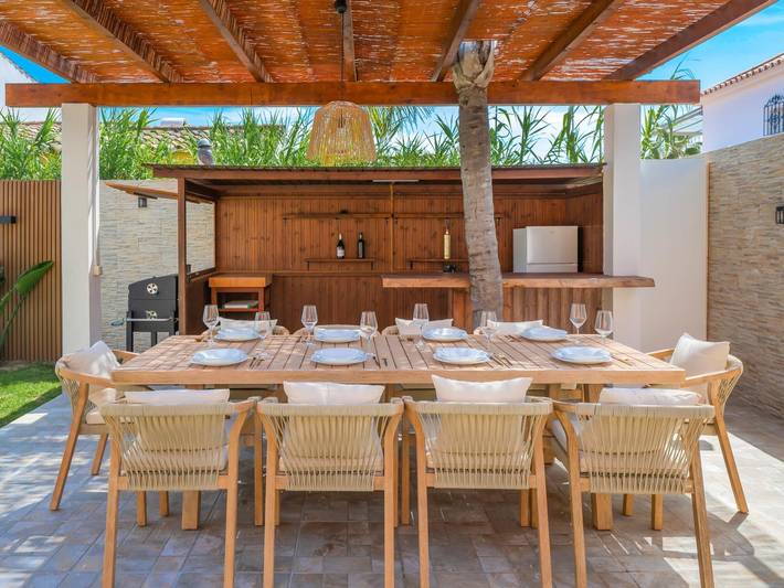 Chalet para 8 personas, con Balcón además de Terraza y Jardín en Provincia de Málaga - 4
