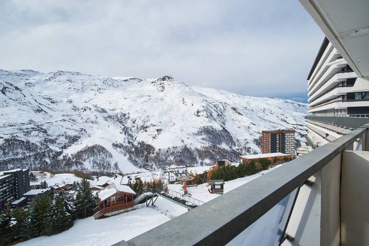 Appartement entier, Appartement de vacances avec accès direct aux pistes de ski à Trois-Vallées in Les Menuires, Saint-Martin-de-Belleville