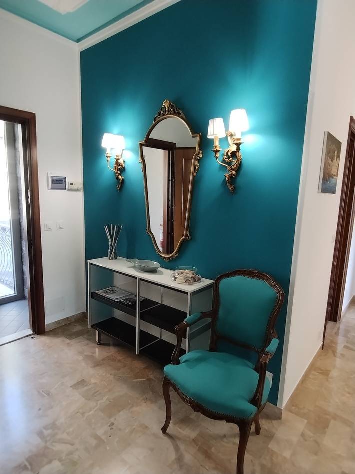 Apartamento entero, Apartamento 'Due Passi Dal Mare Tra Gli Ulivi' con vistas al mar, Wi-Fi y aire acondicionado in Varazze (City), Varazze