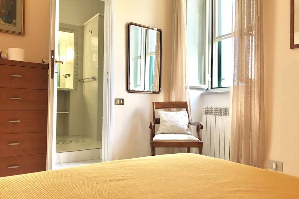 Ganze Wohnung, Casa Mario Central Apart 4-5 beds, 700mt from the beach Wifi connection. in Terracina, Pontinische Ebene