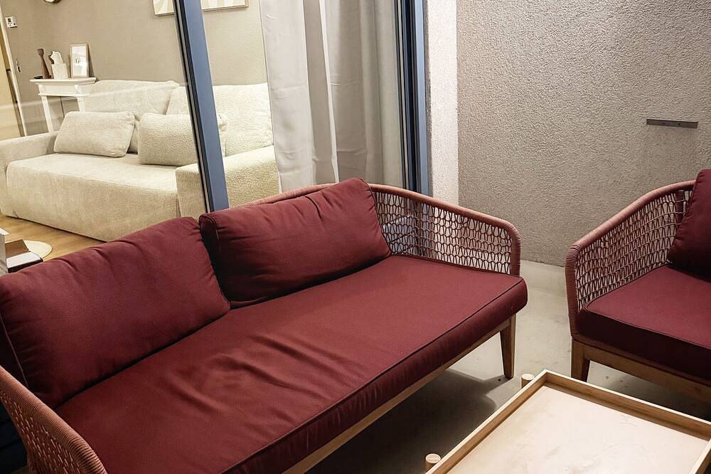 Entire apartment, Apartment 'Casa Toni Würzburg' with Balcony and Wi-Fi in Würzburg, Franconian Wine Country