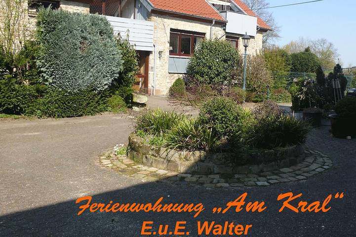 Ferienwohnung für 4 Personen, mit Garten in Externsteine