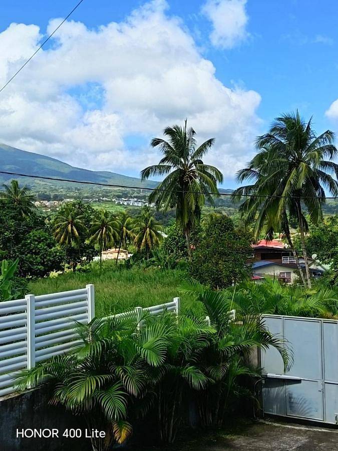 Appartement de vacances pour 3 personnes, avec jacuzzi ainsi que piscine et balcon