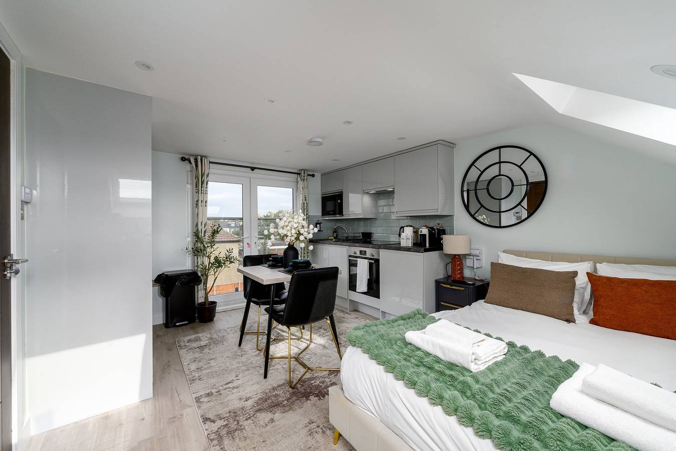 Monolocale intero, Monolocale per 2 persone in Ealing, Londra