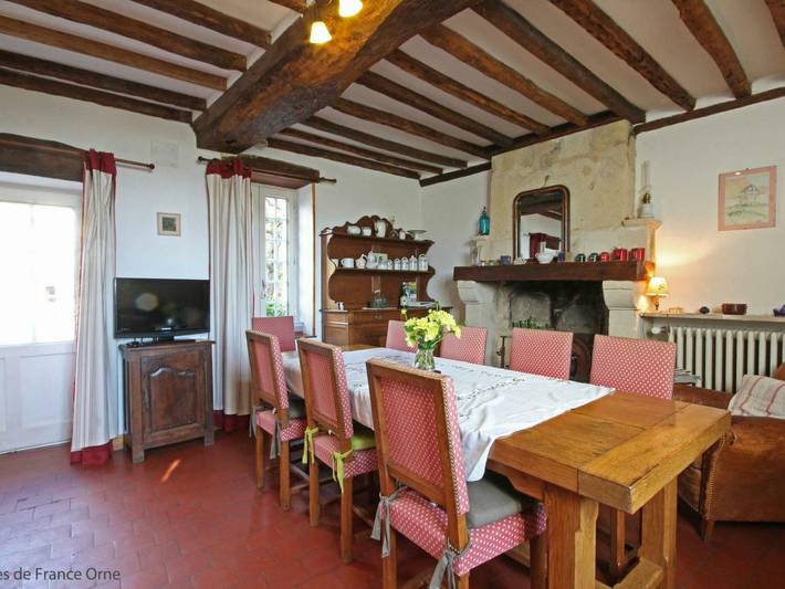Maison chaleureuse aux portes d'Argentan - 9 pers. in Sarceaux, Région d'Argentan