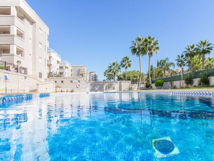 Apartamento para 4 personas, con piscina para niños y terraza en Marina d'Or