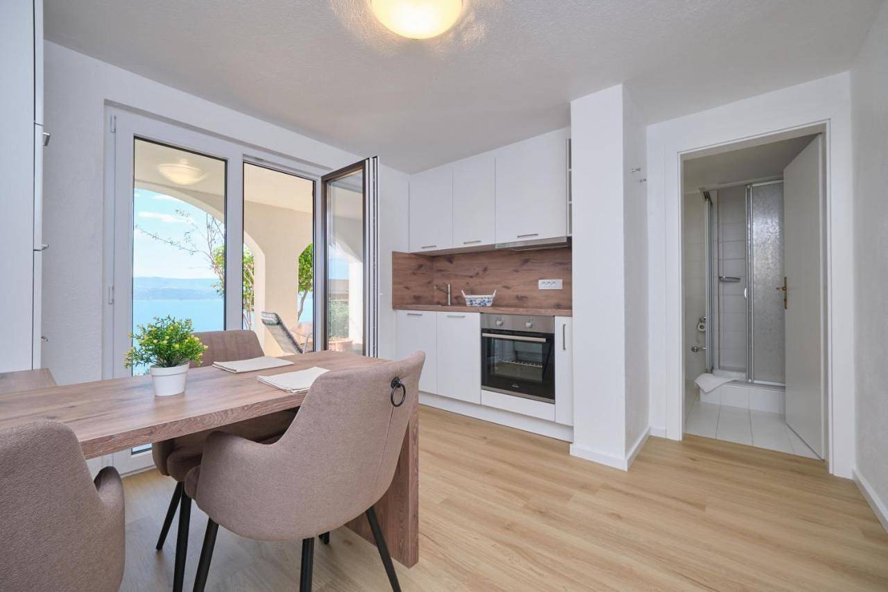 Ganze Wohnung, Bela Vista No1
 in Stanici, Omis-Riviera