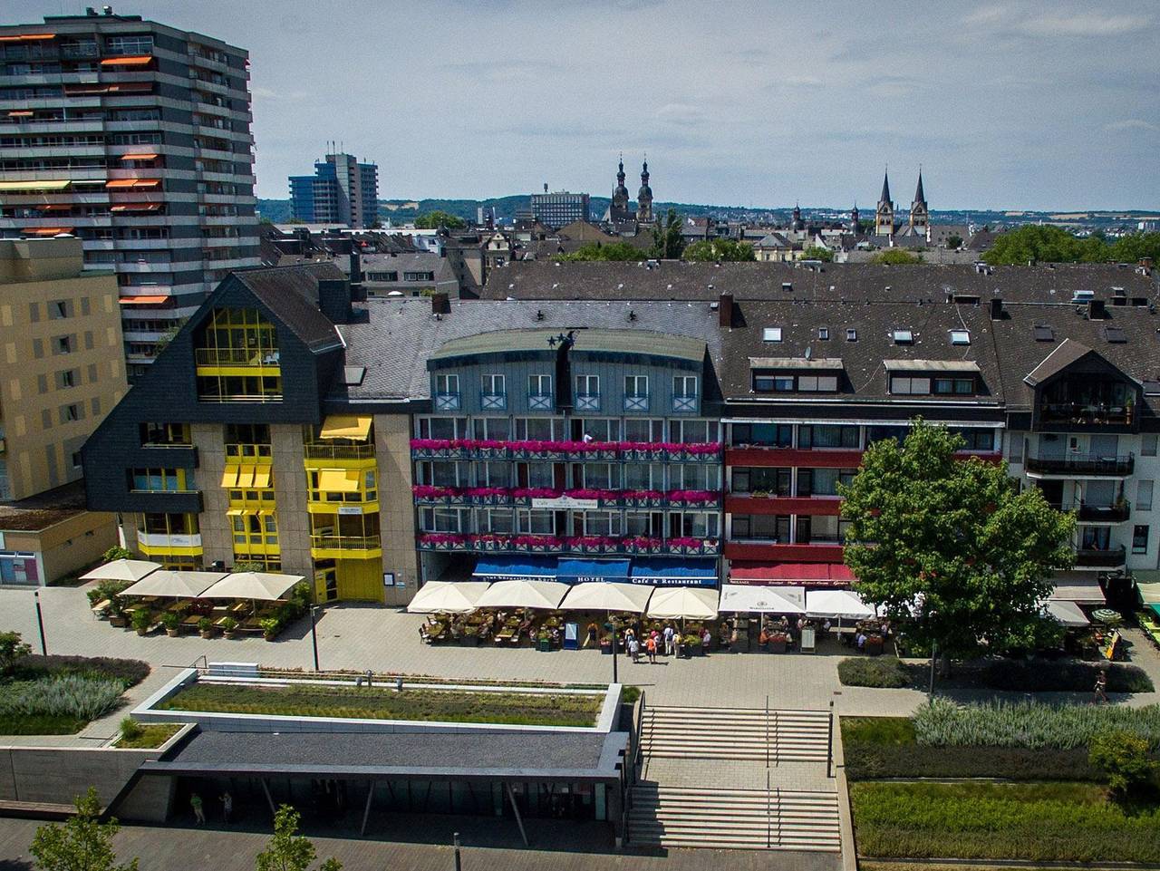 Hotel Morjan - Family-Suite mit Balkon in Deutsches Eck, Koblenz