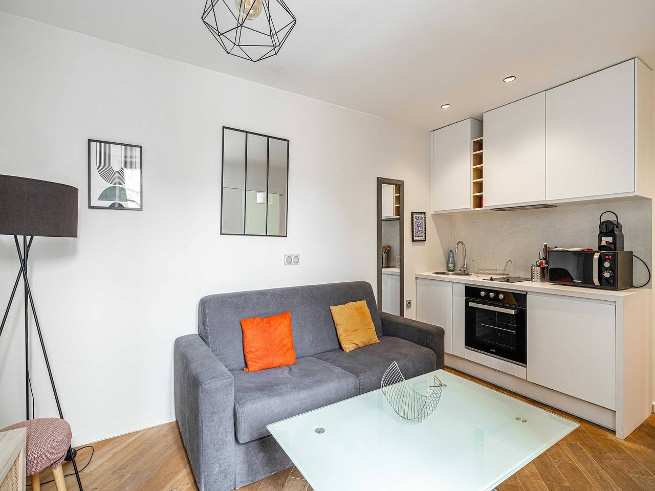 Ganze Wohnung, Charmante 2-Zimmer-Wohnung im Herzen von Cannes in Cannes, Mittelmeerküste (Frankreich)