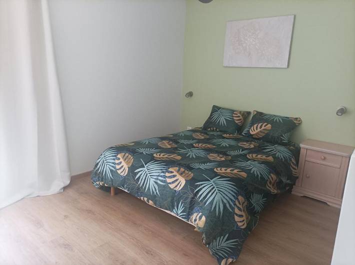 Location de vacances pour 6 personnes, avec vue ainsi que piscine et jardin à Seyssel - 3