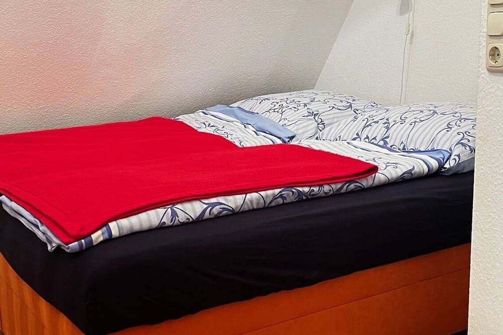 Ganze Wohnung, Eines des ältesten Häuser Wustrows in Wustrow, Fischland