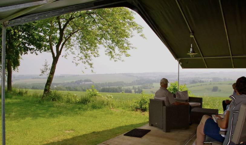 Chalet para 5 personas, con vistas al lago además de piscina y jardín en Cataluña