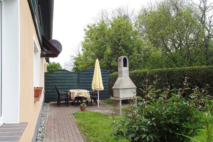 Ferienwohnung für 4 Personen, mit Terrasse und Garten sowie Sauna - 1