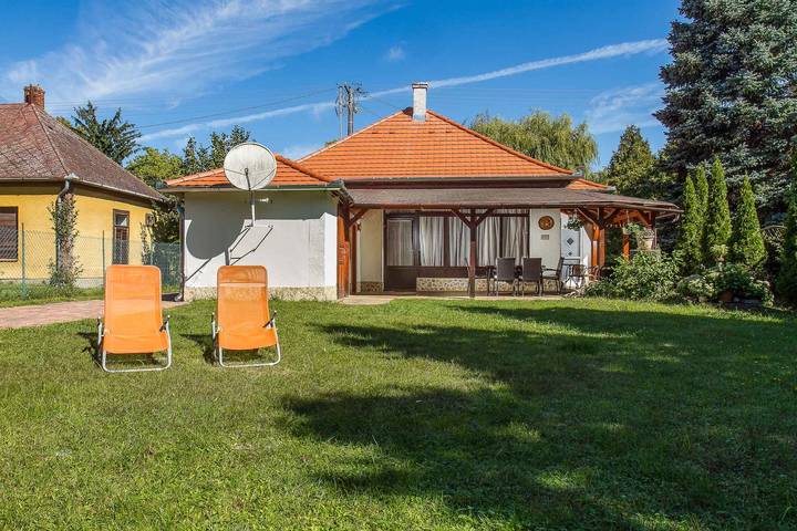 Ferienhaus für 5 Personen, mit Garten in Ungarn