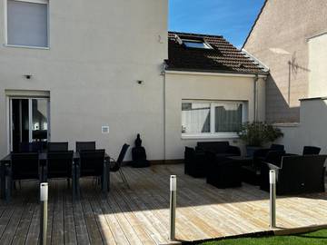 Location de vacances pour 8 personnes, avec jardin dans Cumières