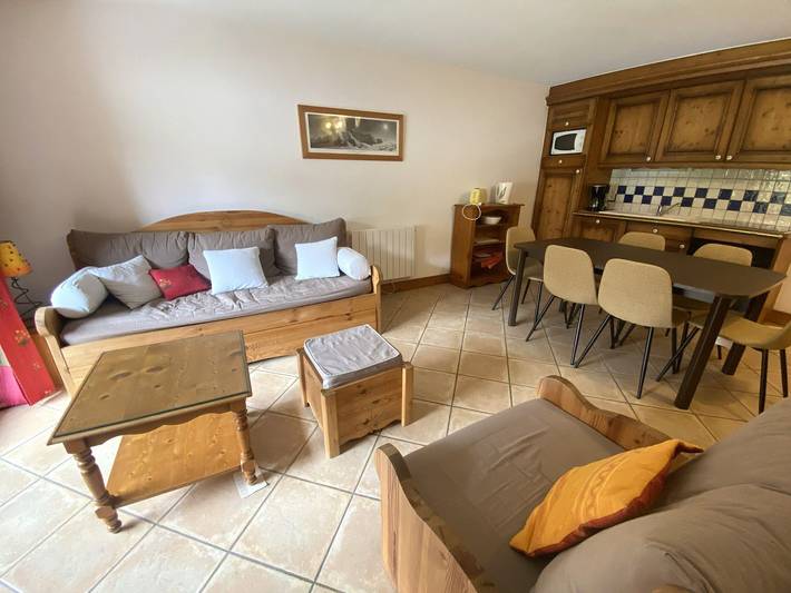 Gîte pour 8 personnes, avec balcon à Morillon
