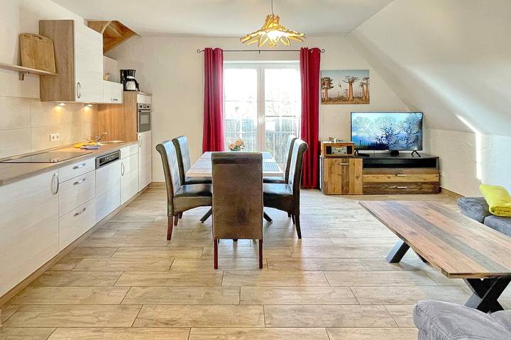 Ferienwohnung für 6 Personen, mit Garten und Balkon - 1