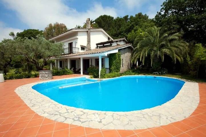 Casa vacanza per 9 persone, con giardino e balcone - 1