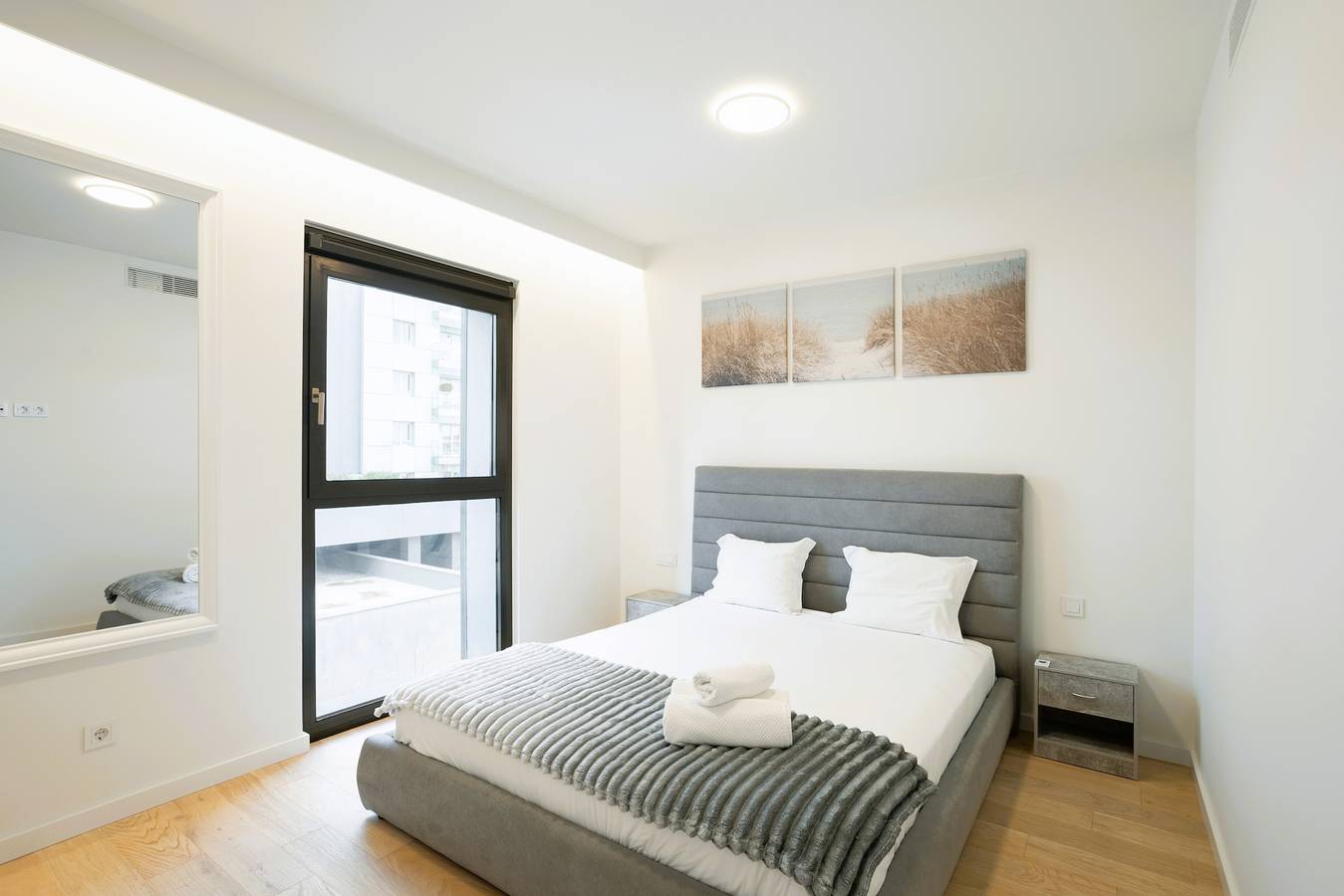 Appartamento intero, Modern Lisbon W/ Balcony And Pool in Lisbona, Costa de Lisboa