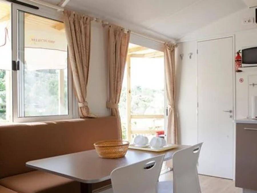 Camping Parco Delle Piscine - Mobilheim 4 personen - Classic | 2 Zi. | 4 Pers. | Erhöhte Terrasse | Klim. in Sarteano, Siena Provinz