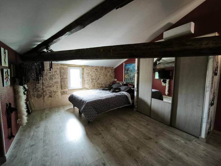 Location de vacances pour 2 personnes, avec jardin et piscine ainsi que sauna et jacuzzi à Lespignan - 4