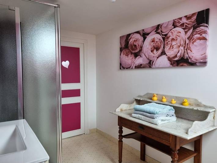 Location de vacances pour 2 personnes, avec vue et jardin à Vaucelles - 3