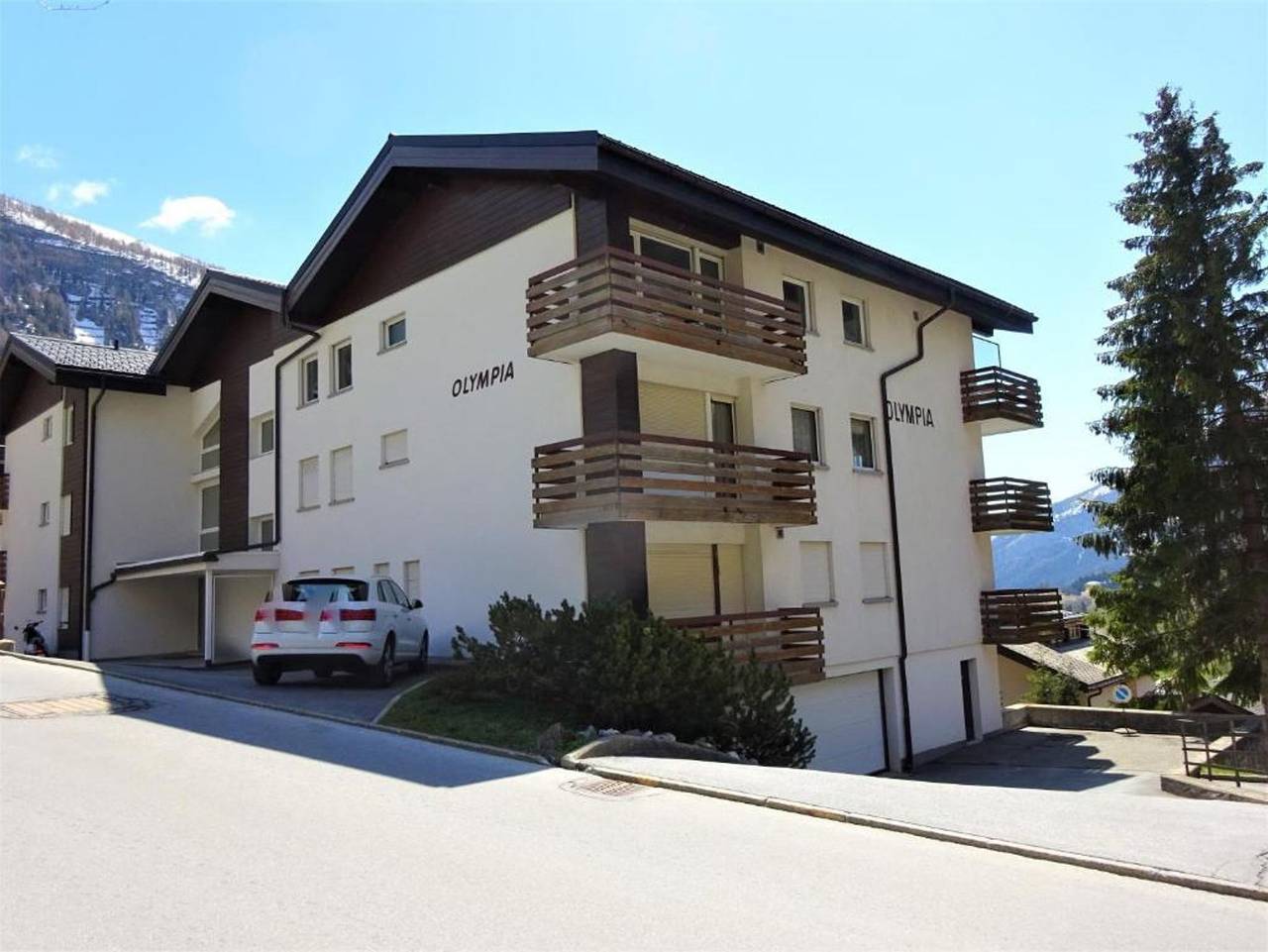 Ganze Ferienwohnung, Olympia 54 # - 2-Bettwohnung, Dusche, Wc in Leukerbad, Leukerbad & Umgebung