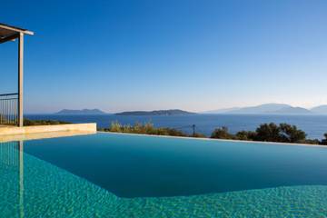 Villa for 14 People in Greece, Photo 2