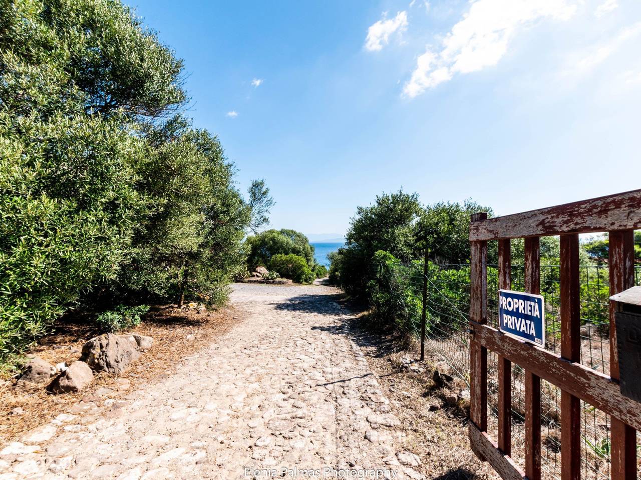 Haus in Sant'antioco mit überdachtem Parkplatz in Peonia Rosa, Sant'Antioco