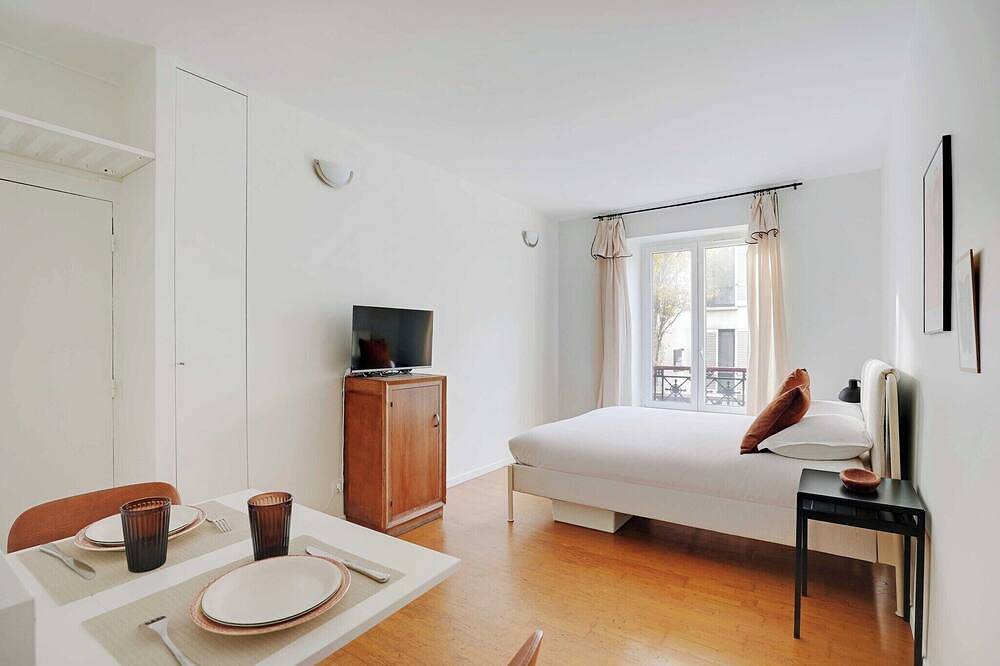 Ganze Wohnung, Modernes und gemütliches Studio - 2P - Rueil-Malmaison in Rueil-Malmaison, Hauts-de-Seine
