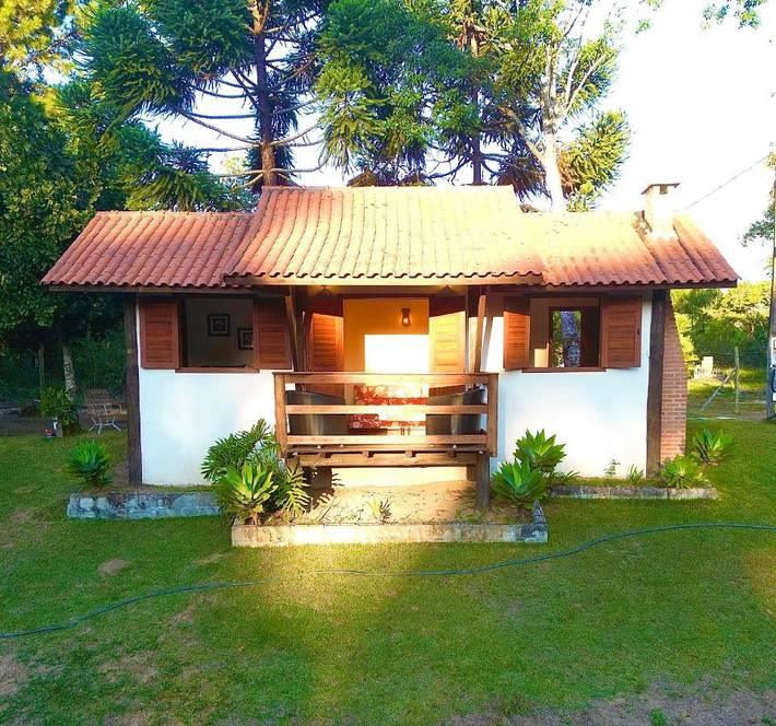 Casas e apartamentos de temporada para 2 pessoas, com jardim e vista, com animais de estimação em Aracê