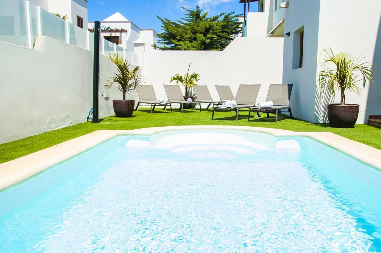 Superior Villa in Costa Teguise, Teguise