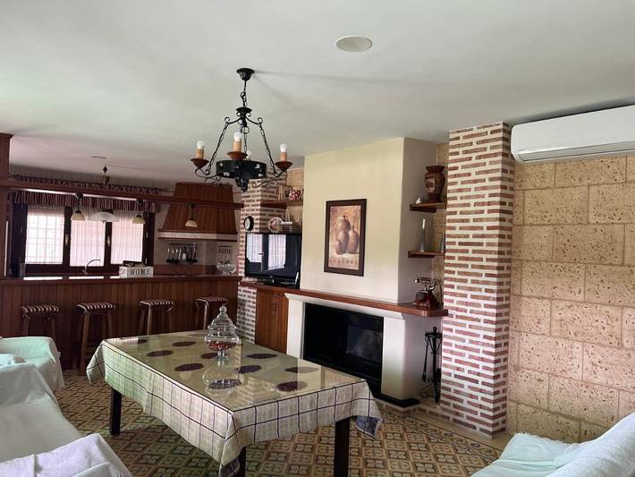 Casa rural para 22 personas, con vistas además de jardín y piscina en Villanueva de Algaidas - 2