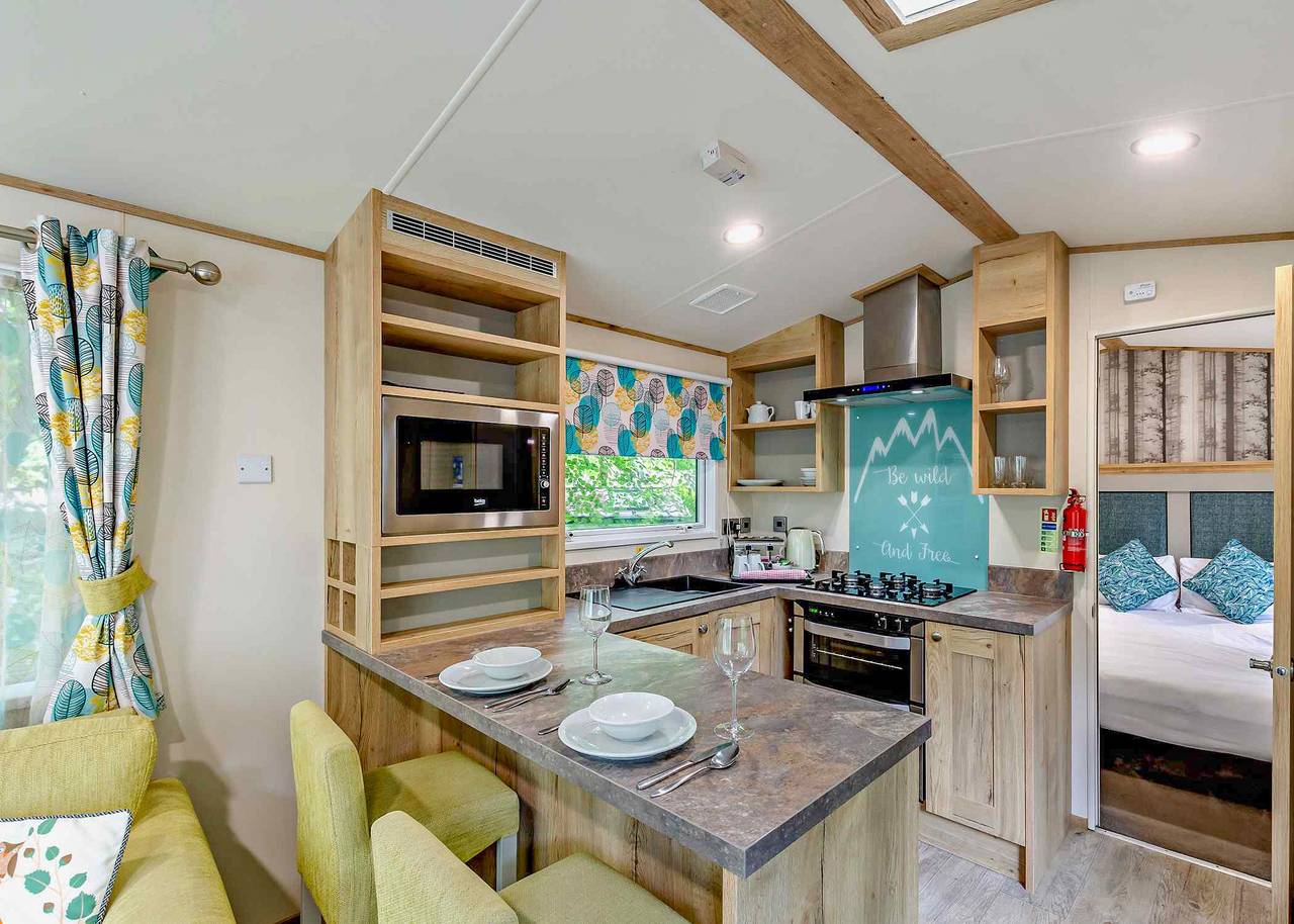 Bronze Premium 1 Bedroom Caravan, Sleeps 2 in Great Yarmouth, The Broads